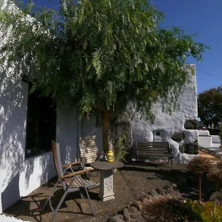 Holiday home Casa Consultorio By Interhome Guatiza